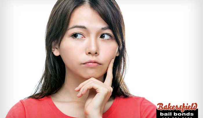Should You Get Bailed Out Of Jail Or Stay Put Until Your Case Closes?