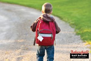 At What Age Can Your Child Walk to School Alone?