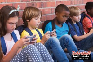 Could Cellphones Be Banned In California Schools?